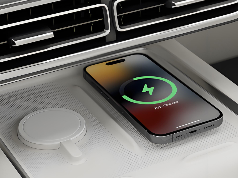 車載無線充：充電導(dǎo)航兩不誤，智慧出行新體驗
